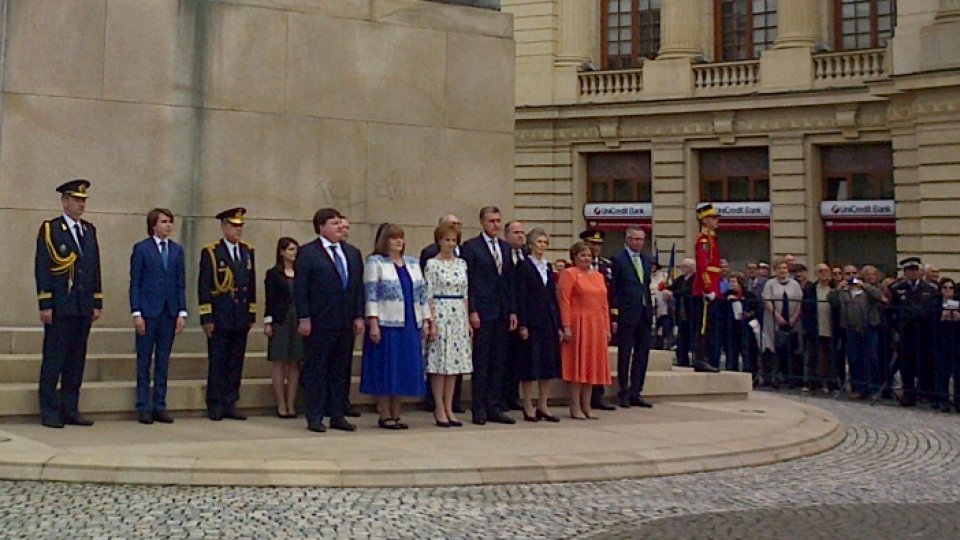 FOTO: 10 mai, Ziua Regalității, sărbătoare naţională