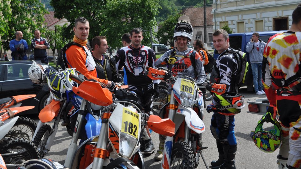 Pe motoare, la Bistriţa – Năsăud #Cristiana Sabău