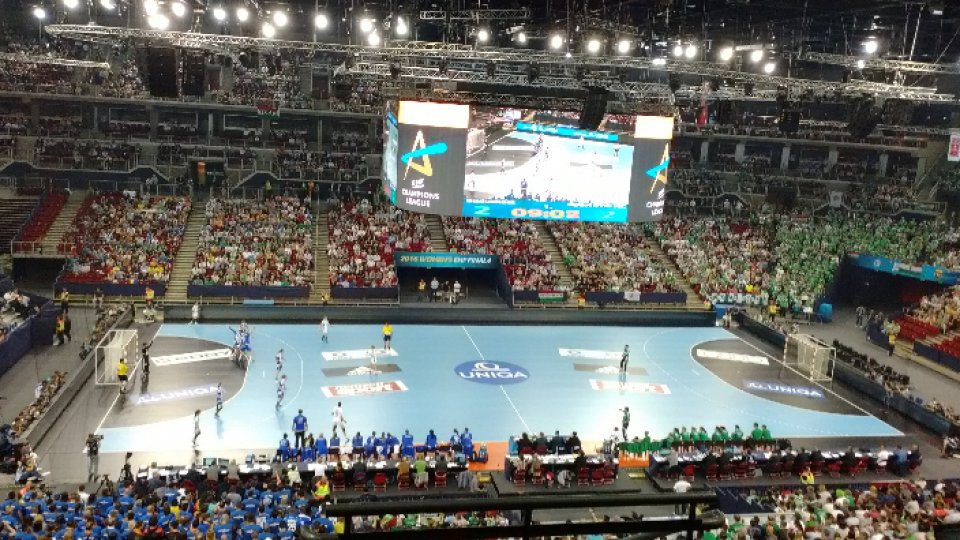 Handbal: Tigroaicele CSM se impun cu Vardar Skopje și ajung în finala LC