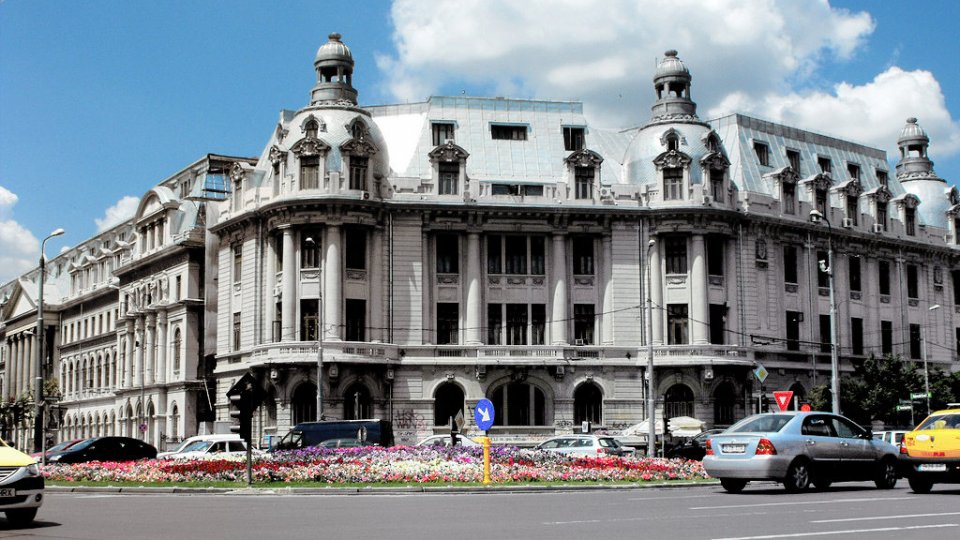 Universitatea Bucureşti avansează în Top 200