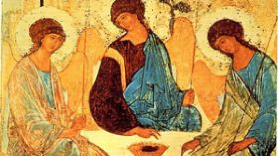 Creştinii ortodocşi şi greco-catolici sărbătoresc Sfânta Treime