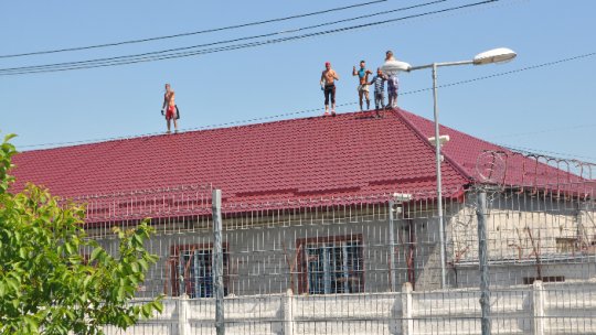 Protestele deţinuţilor s-au extins în mai multe penitenciare