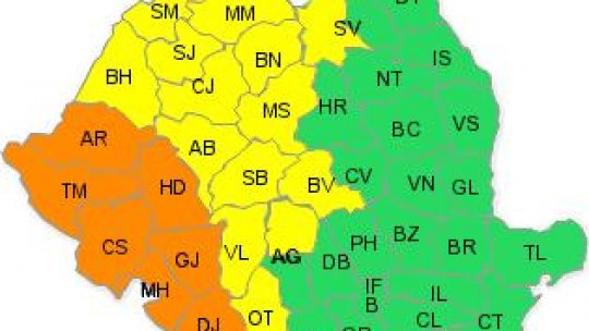 Avertizare hidro-meteo pentru şapte judeţe
