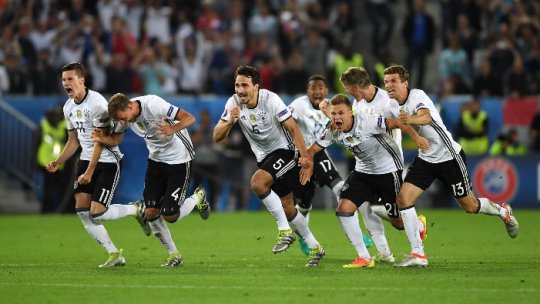 Germania merge în semifinale, după loviturile de departajare
