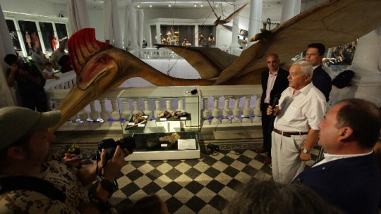 Cel mai mare dinozaur zburător din lume, la Muzeul "Grigore Antipa"