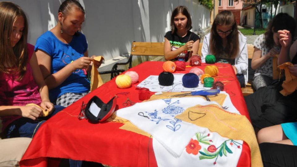 Atelier de vacanţă la Bistriţa #Cristiana Sabău