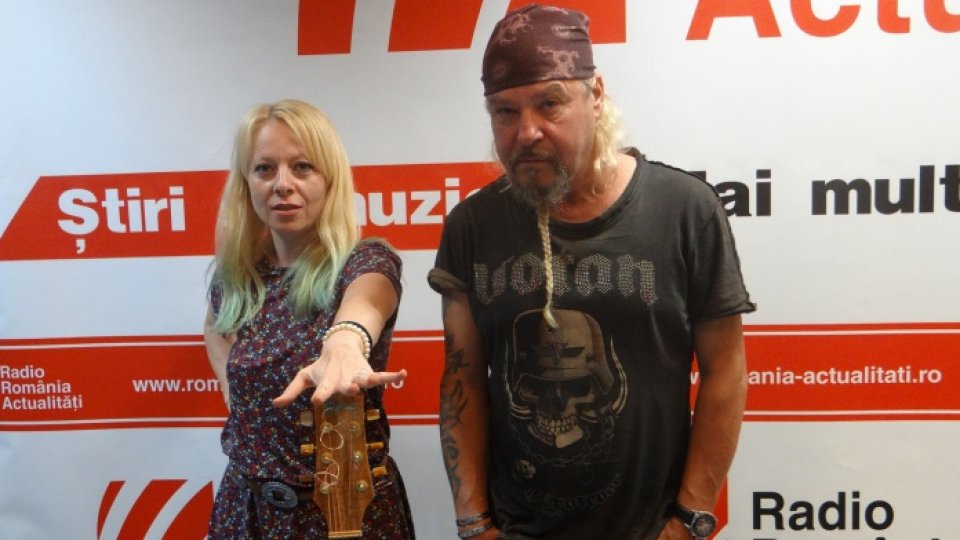 Invitat: Grupul Olly de Quartz