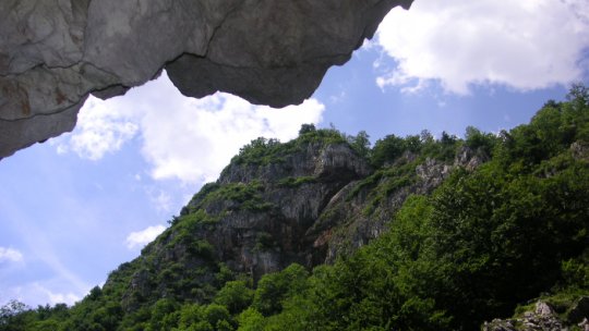 Copil născut pe munte, cu ajutorul ISU