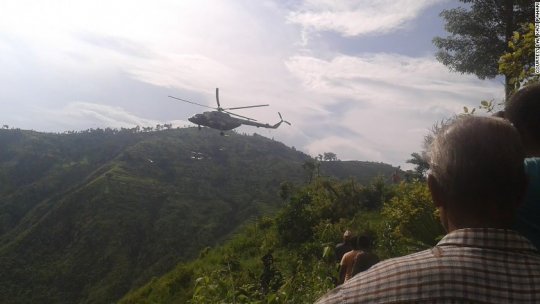 În Nepal, un autobuz s-a prăbuşit de la 300 de metri