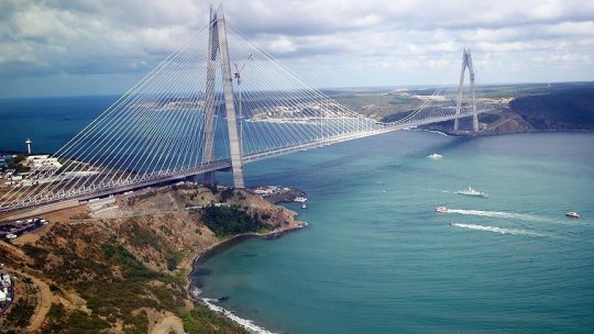 În Turcia a fost inaugurat un nou pod peste Bosfor