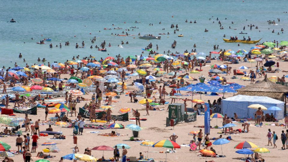 Mai mulţi turişti pe litoral faţă de 2015