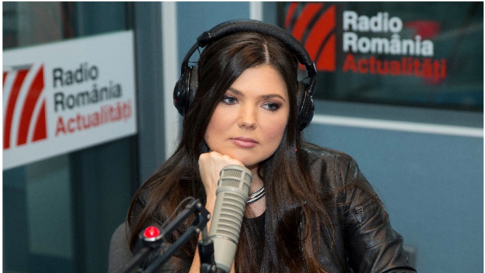 Paula Seling a lansat în premieră la Radio, cea mai recentă piesă "Let go"
