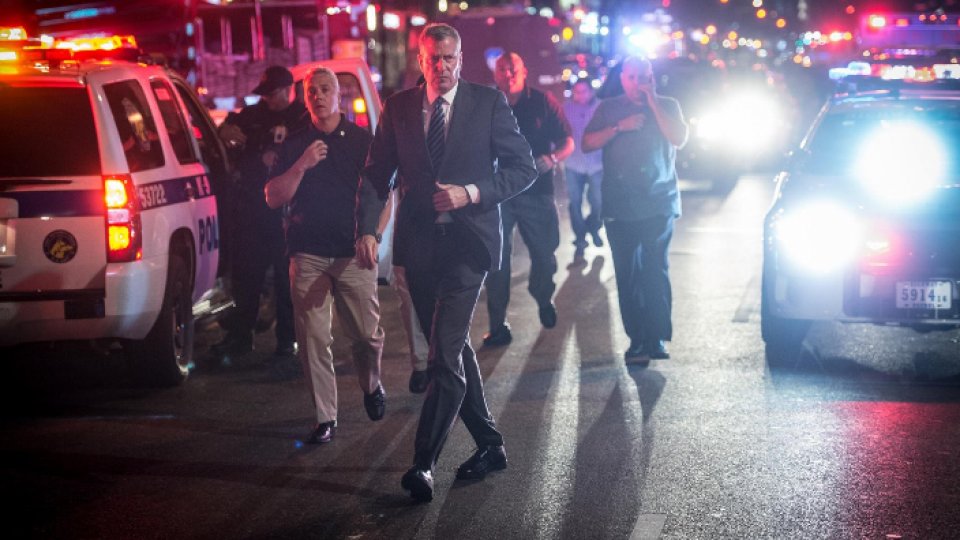 Cinci persoane au fost reţinute în cazul exploziei de sâmbătă la New York