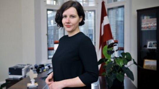 Campioana mondială la şah, învinsă de ministrul de finanţe din Letonia