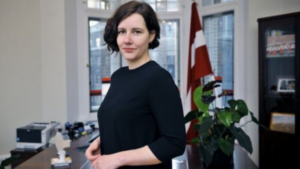 Campioana mondială la şah, învinsă de ministrul de finanţe din Letonia