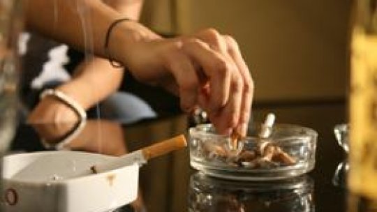 75% dintre fumători nu fumează în casă