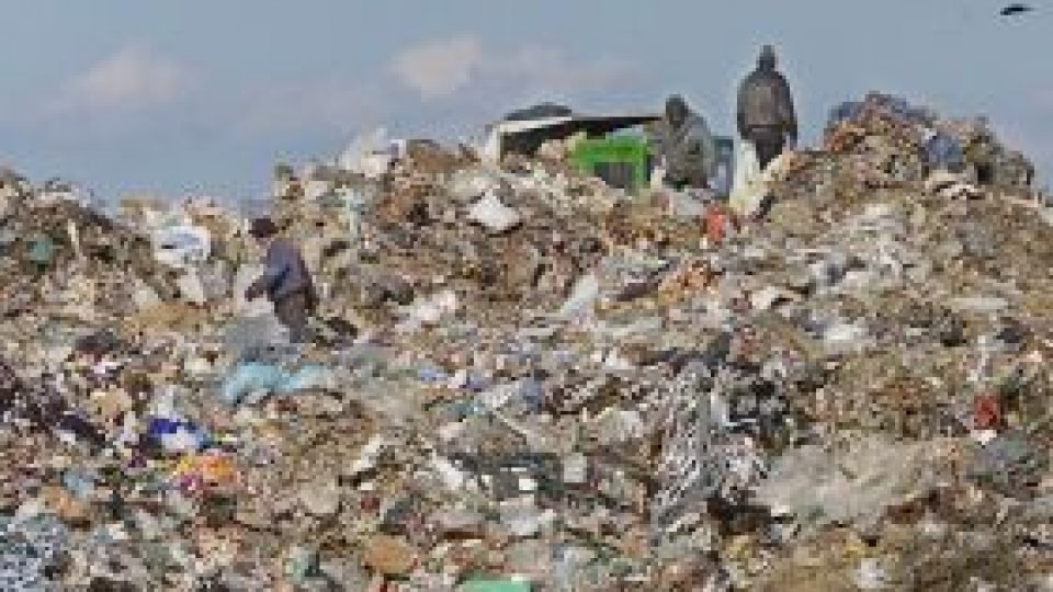  Taxa pentru depozitarea deşeurilor provoacă tensiuni la Orşova 