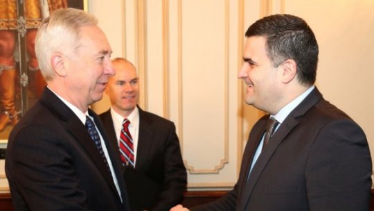 Ministrul Apărării, întâlnire cu ambasadorul SUA, Hans Klemm