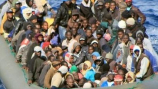 O mie de migranţi salvaţi în Marea Mediterană