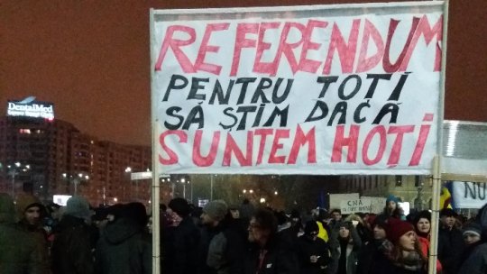 Protest în Piaţa Universităţii din Capitală