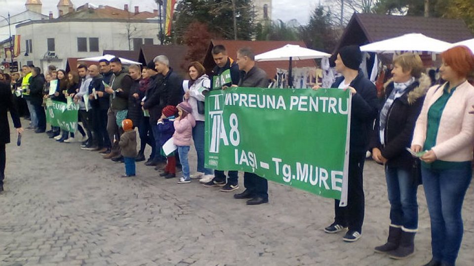 Protest la Iași: "Moldova vrea autostradă" (VIDEO)