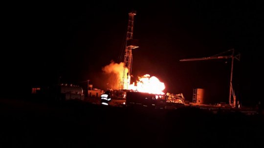 VIDEO: Incendiu la o sondă de gaz din județul Satu Mare