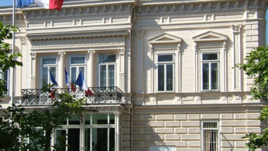Ambasada Franţei are servicii proprii de traducere a legilor justiţiei