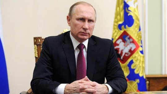 Vladimir Putin și-a anunțat candidatura pentru un nou mandat prezidențial
