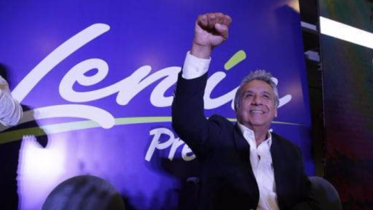 Lenin Moreno câştigă primul tur al alegerilor prezidenţiale din Ecuador