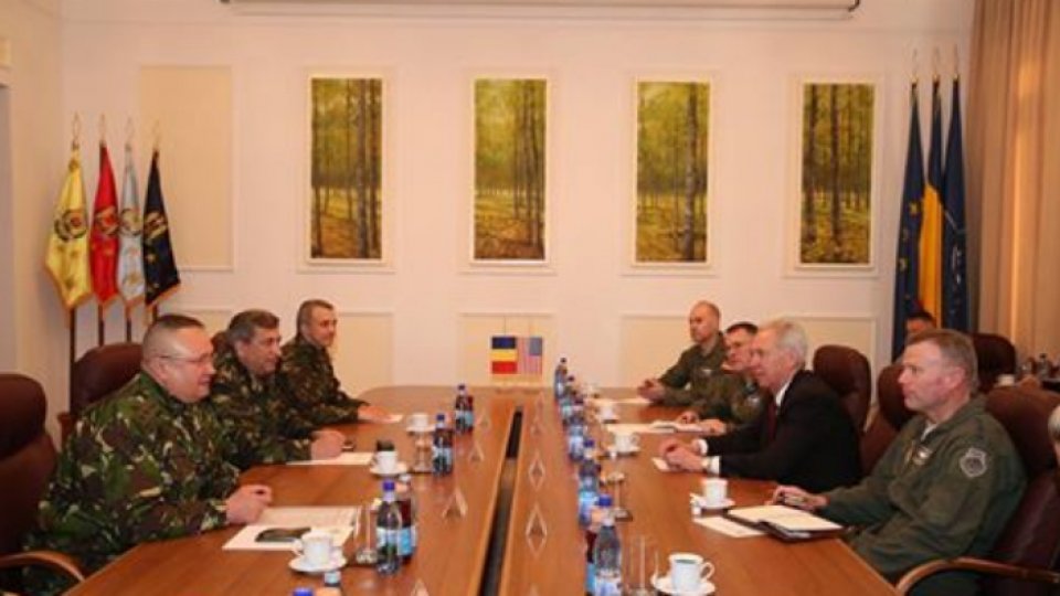 Comandantul forţelor aeriene americane în Europa, vizită oficială la MApN