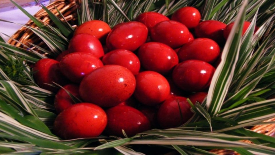 Credincioşii vor participa joi seară la Denia celor 12 Evanghelii