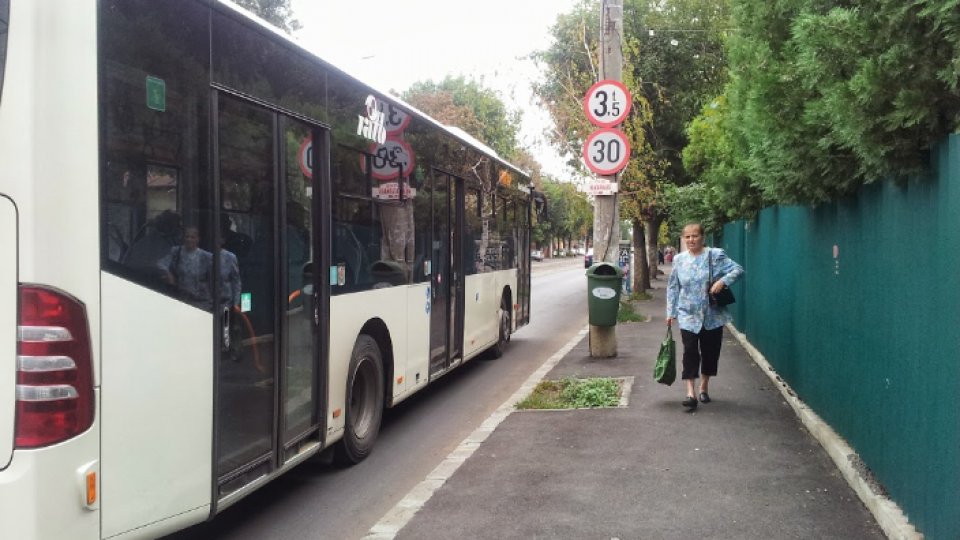 Angajaţii care lucrează de sărbători trebuie să primească zile libere