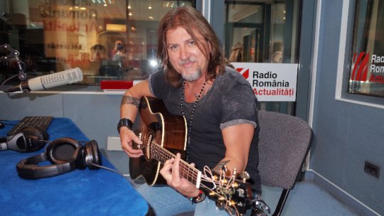 Adrian Sărmăşan, în Clubul Prietenilor de la 10