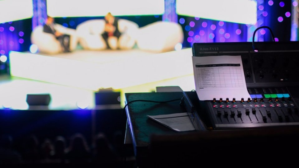 Marine Le Pen, pe primul loc în intenţia de vot la prezidenţiale în Franţa