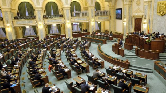 Legea salarizării unitare a intrat în dezbaterea plenului Senatului 