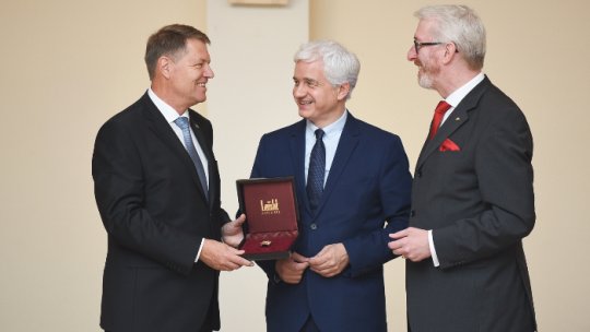Preşedintele Klaus Iohannis a fost decorat cu "Ordinul Sfântul Gheorghe"