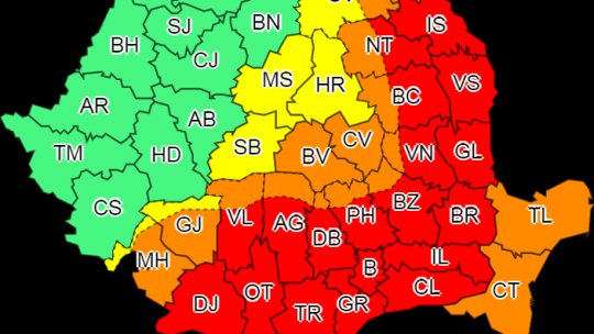 Luna iulie debutează cu cod roşu de caniculă