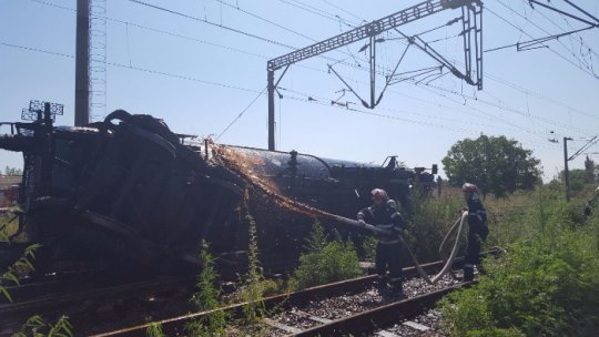 Un tren de marfă cu combustibil lichid a deraiat la Ţăndărei