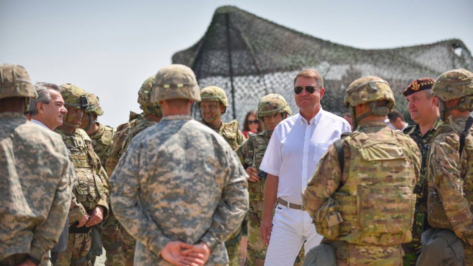 Klaus Iohannis, prezent la exercițiul Saber Guardian 17, la poligonul Cincu