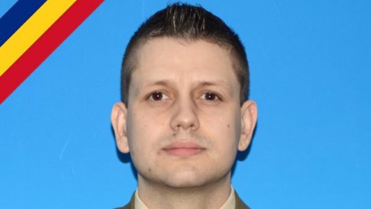 Ceremonii de comemorare a paraşutistului militar care a murit la Zărneşti