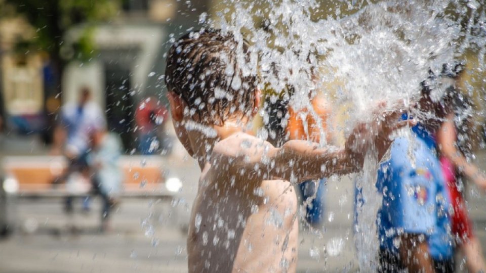 Recomandări ale specialiştilor pentru perioada caniculară