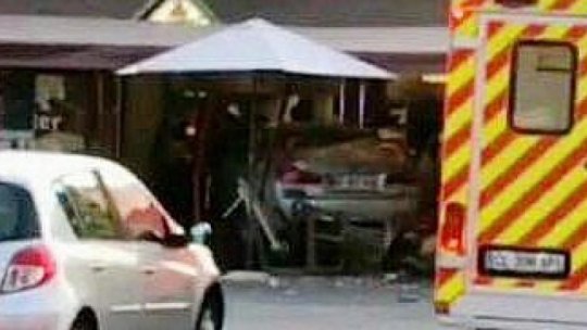 Franţa:"Sinucigaşul"de la pizzerie l-a rănit grav şi pe fratele fetei ucise