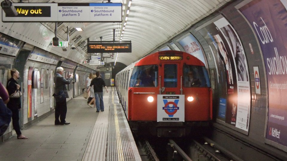 Explozie într-un vagon de metrou din Londra