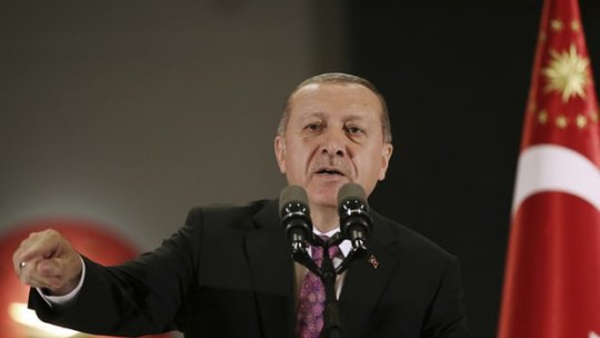 Copiii turci încep şcoala cu o nouă programă