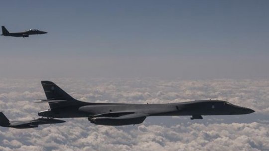 Statele Unite au trimis avioane de luptă să survoleze Peninsula Coreeană