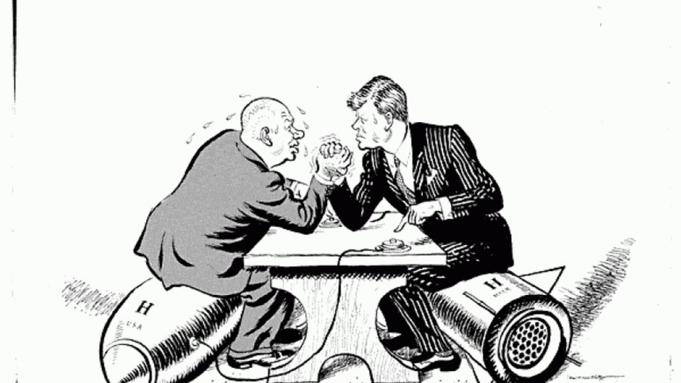 „Propagandă şi putere” (în timpul Războiului Rece)