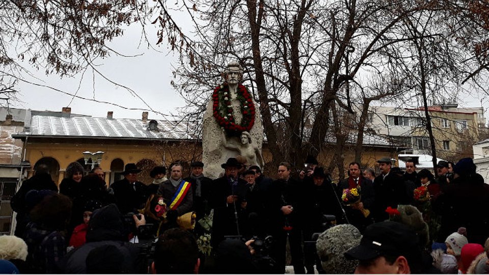 Sărbătorirea marelui poet naţional, Mihai Eminescu, la Galați