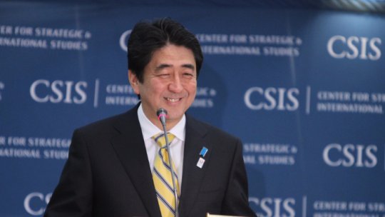 Japanese Prime Minister Shinzo Abe first official visit to Bucharest
