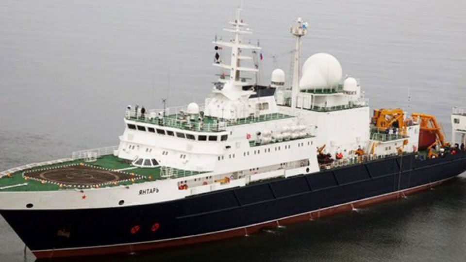 Russian tactical ship for hybrid war