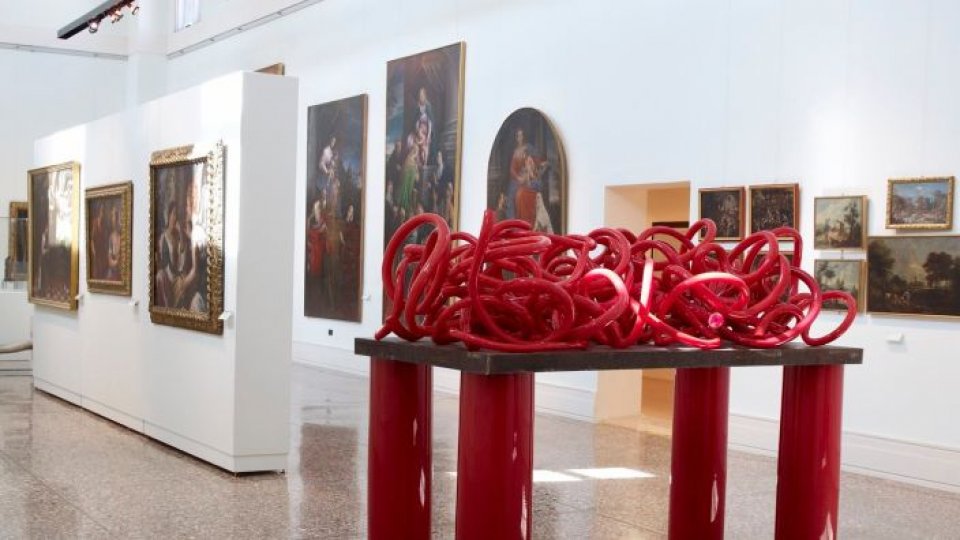 „Brâncuși al sticlei” expune la Bruxelles